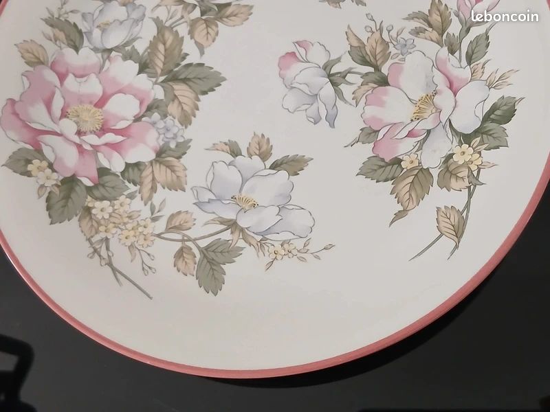 Lot de deux assiettes à fleurs "Millefleurs Japon" (image 4)