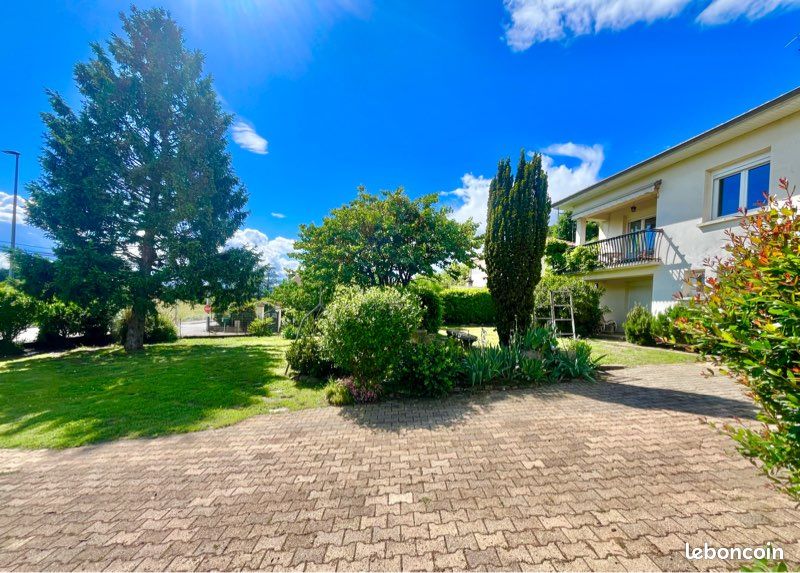 Maison 5 pièces 145 m² · à Épinouze · 145 m² · 317 000 €