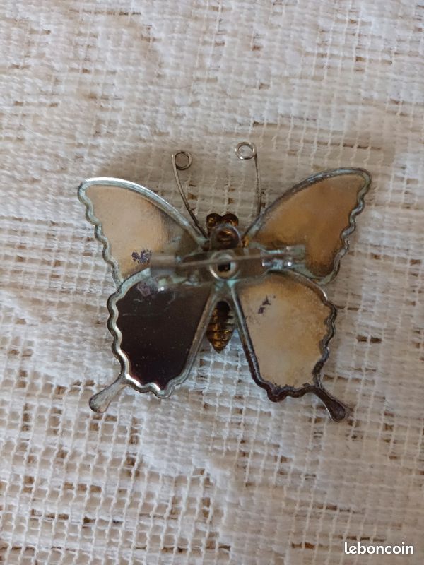 Broche Papillon vintage (image 2)