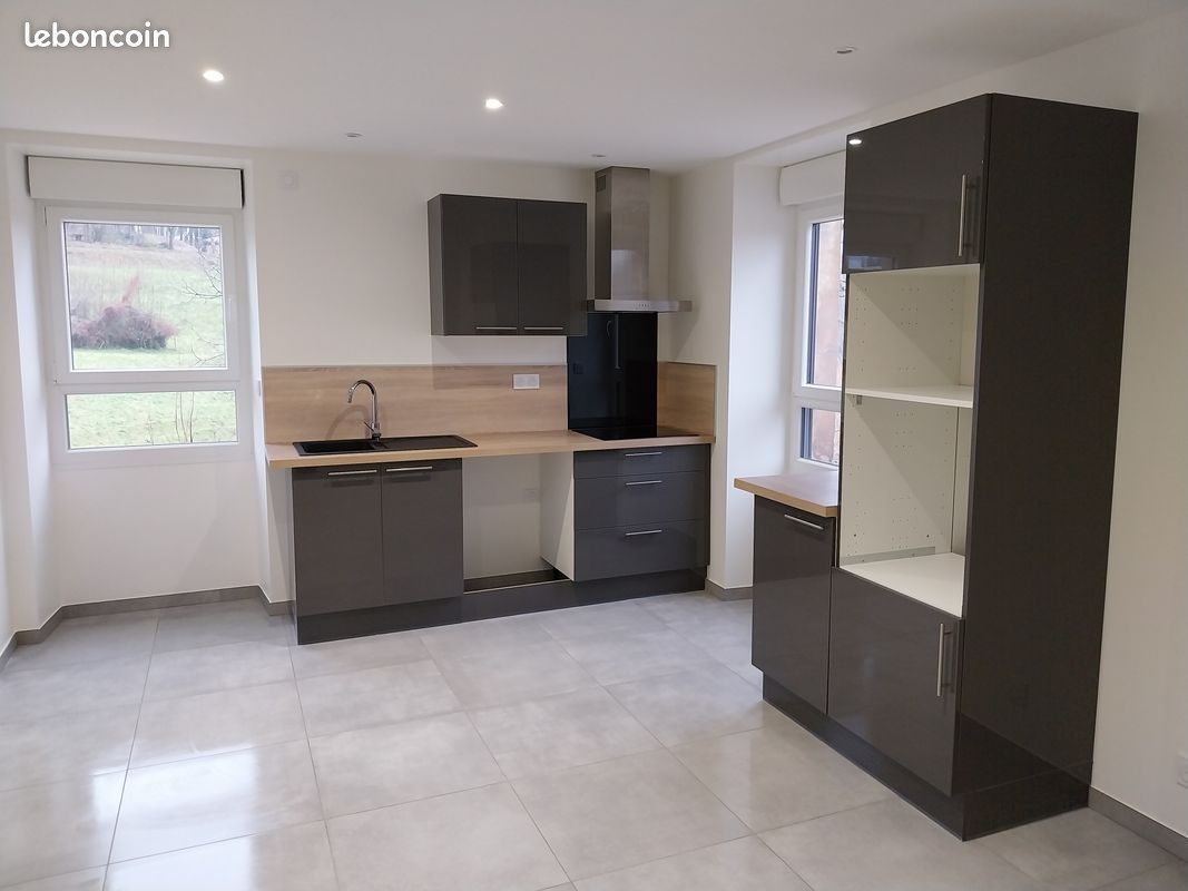 Appartement 4 pièces 83 m² · à Saint-André-en-Royans · 83 m² · 900 €/mois