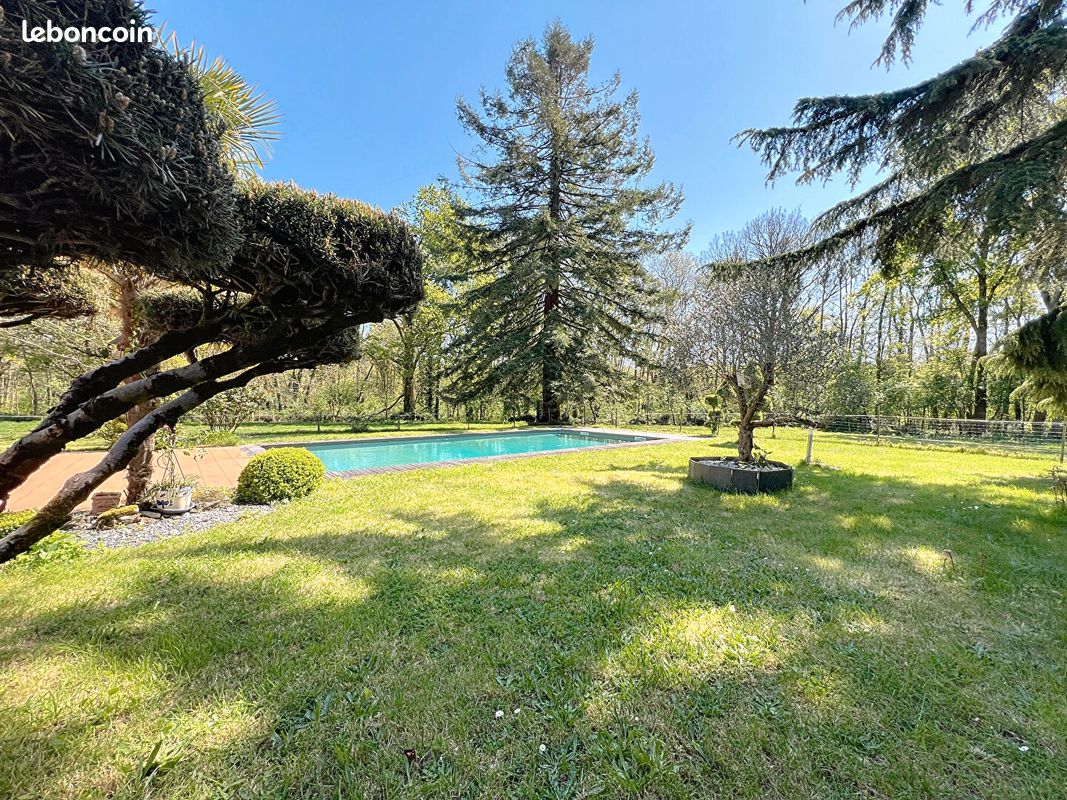 Maison 11 pièces 230 m² · à Venansault · 230 m² · 570 000 €