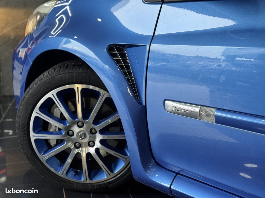 RENAULT CLIO III RENAULT SPORT Gordini RS CUP 2.0 16V 2011 (image 28)