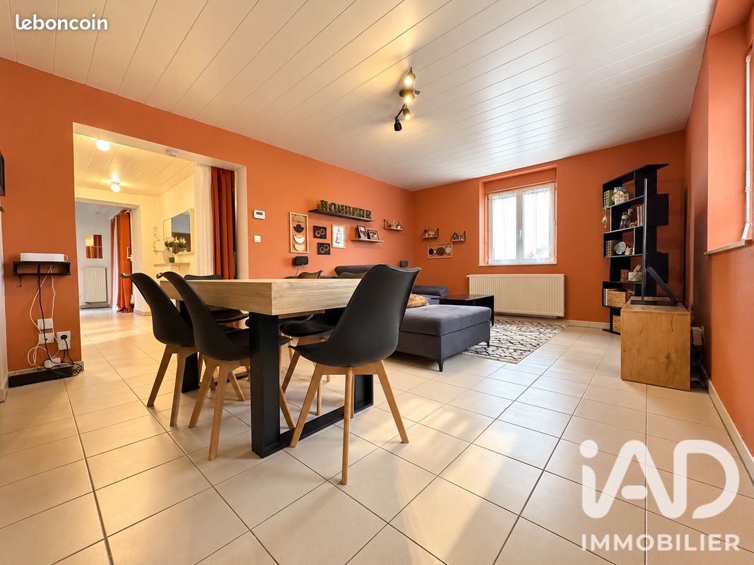 Appartement 5 pièces 120 m² · à Boust · 120 m² · 285 000 €