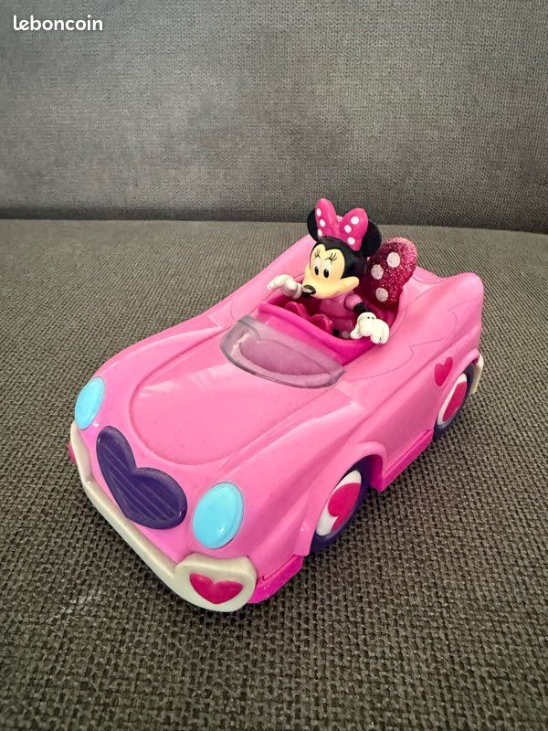 Jeu figurine Minnie et voiturette (image 1)