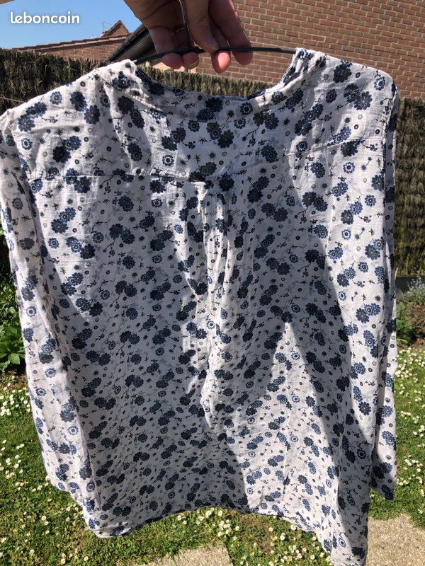 Blouse beige fleurie bleu M (image 2)