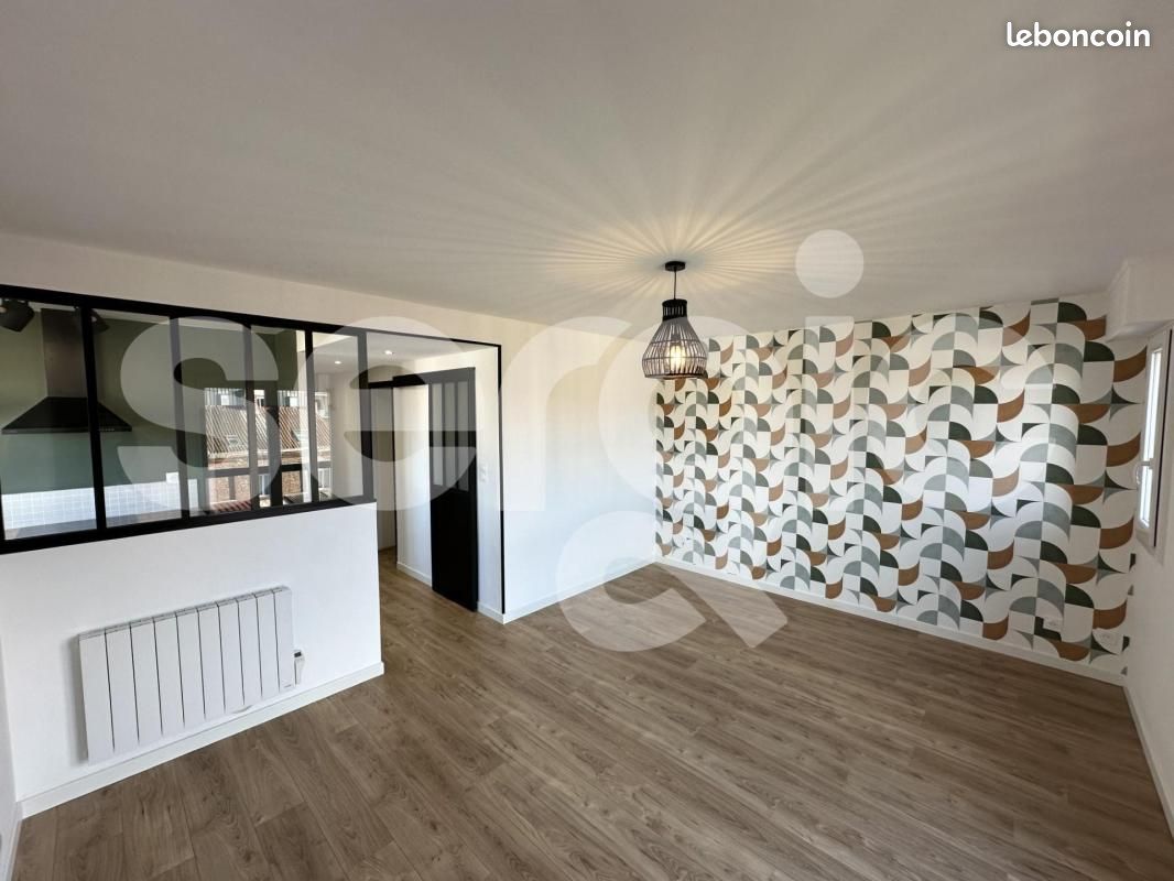 Appartement 1 pièce 42 m² · à Béthune · 42 m² · 650 €