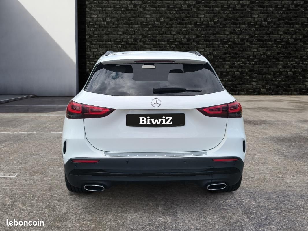 Mercedes Gla 2.0 200 D 150 ch Amg Line 8g-dct /GPS/Caméra de recul/Radar AV et AR/Attelage/Clim auto (image 4)