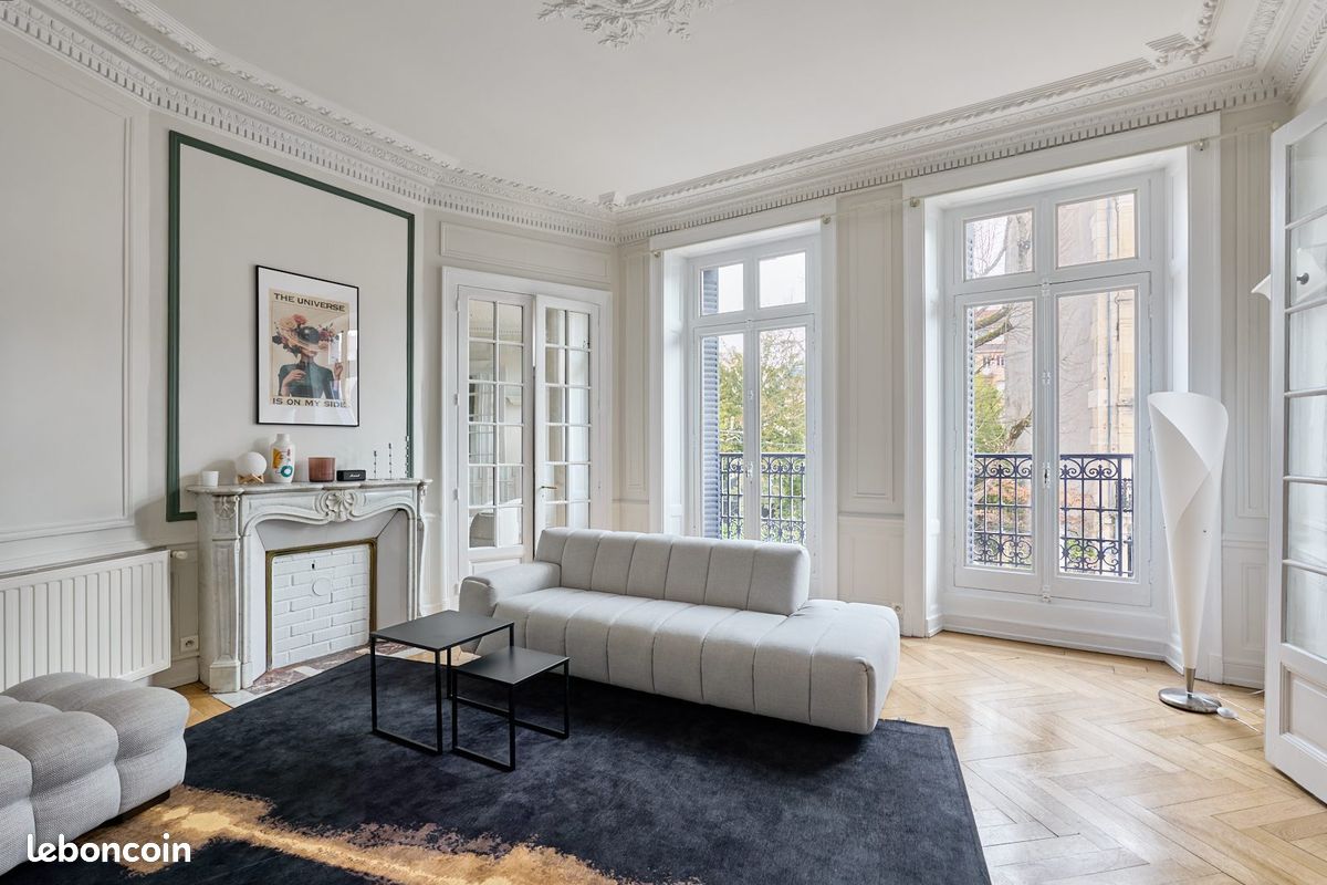 Appartement 5 pièces 169 m² · à Besançon · 169 m² · 450 000 €