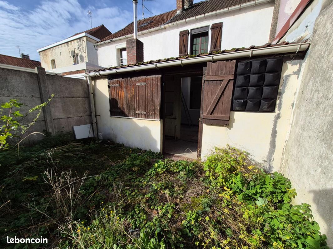 Maison 5 pièces 70 m² · à Vieux-Condé · 70 m² · 53 800 €