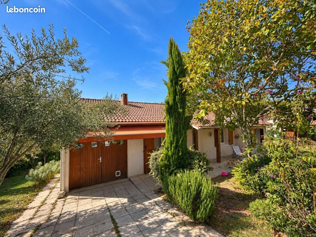 Maison 4 pièces 117 m² · à Saint-Donat-sur-l'Herbasse · 117 m² · 1 370 €/mois