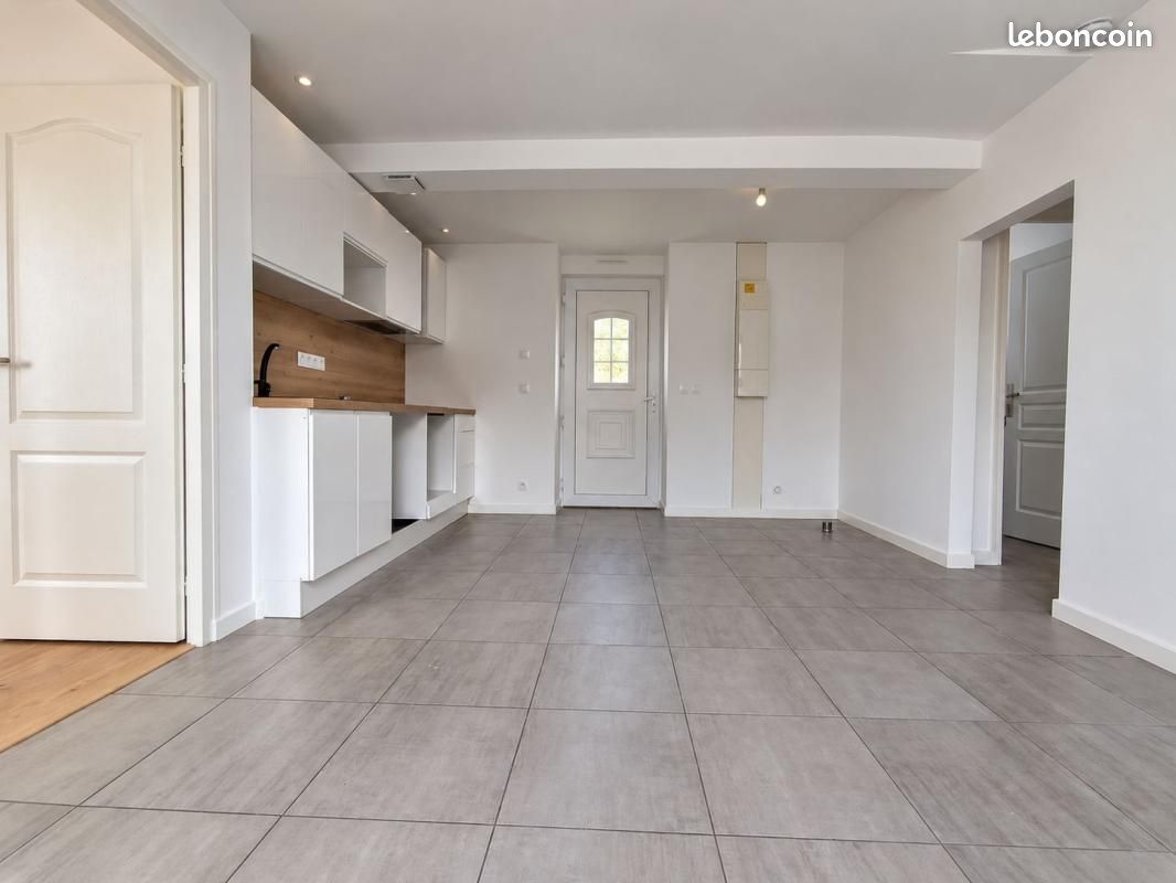Appartement 3 pièces 45 m² · à Soisy-sur-Seine · 45 m² · 970 €/mois