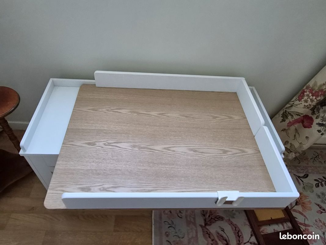 Table a langer bois et blanc - Ligne Confetti Verbaudet - comme neuve (image 3)