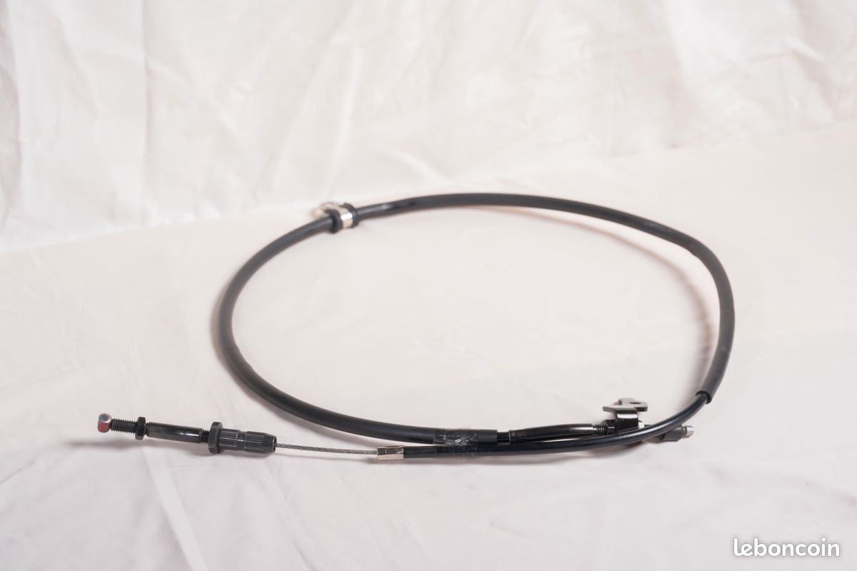 Câble d'embrayage T2040462 pour Triumph 955 Tiger 01-07