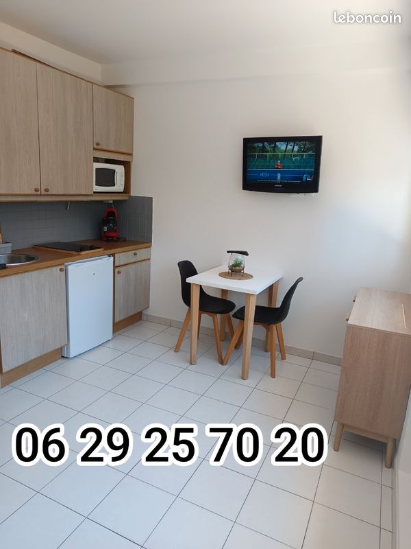 Appartement 1 pièce 17 m² · à Fréjus · 17 m² · 570 €/mois