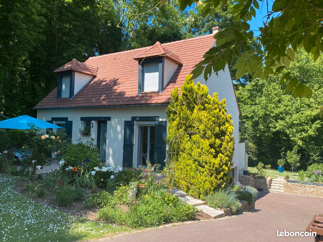 Maison 6 pièces 127 m² · au Coudray-Montceaux · 127 m² · 510 000 €
