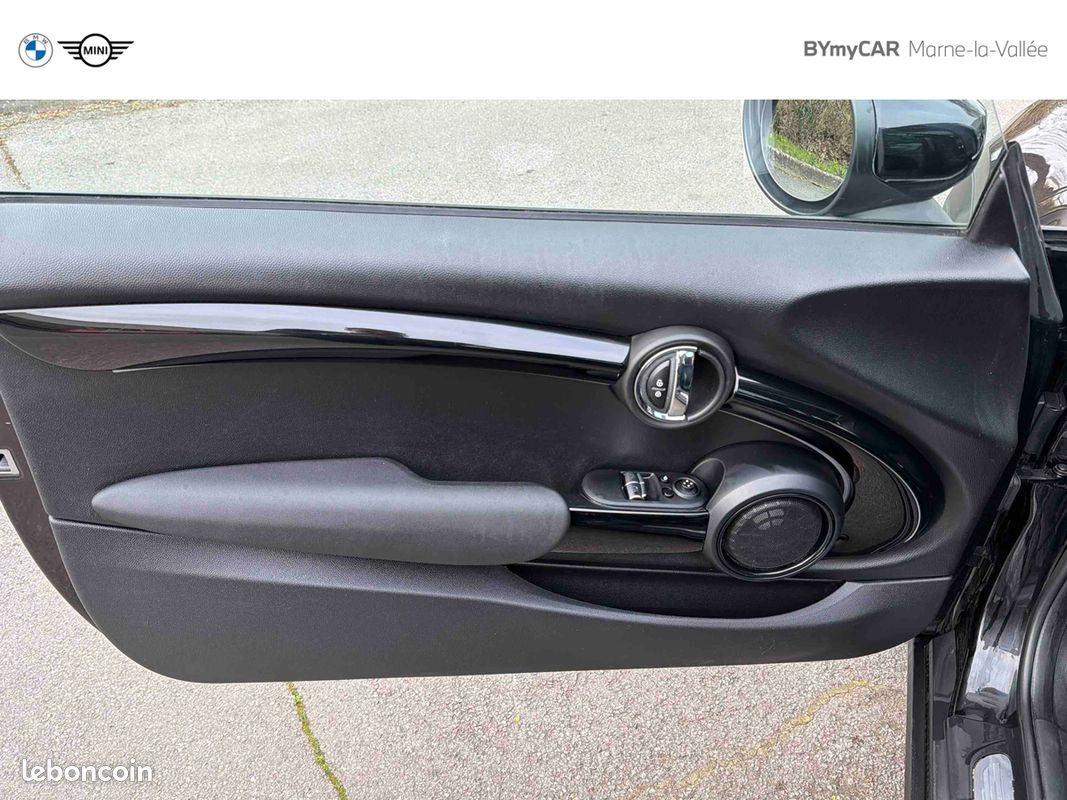 MINI Hatch 3 Portes Cooper 136 ch DKG7 Edition Premium Plus (image 26)