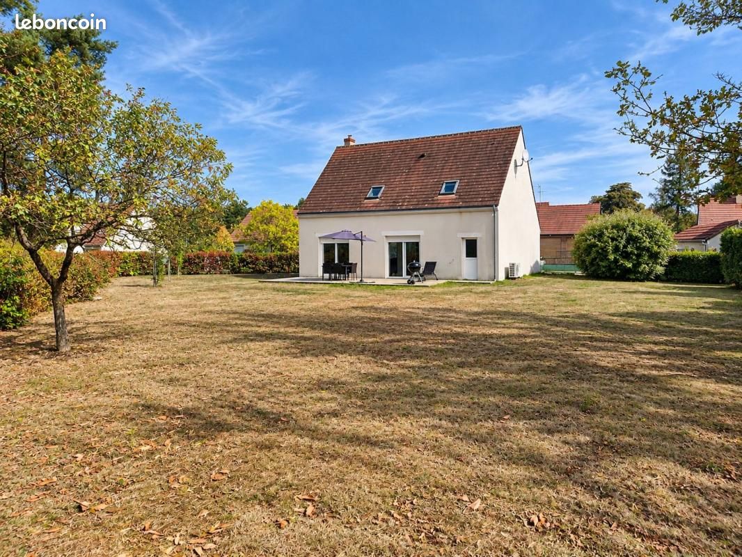 Maison 5 pièces 137 m² · à Bouzy-la-Forêt · 137 m² · 229 000 €