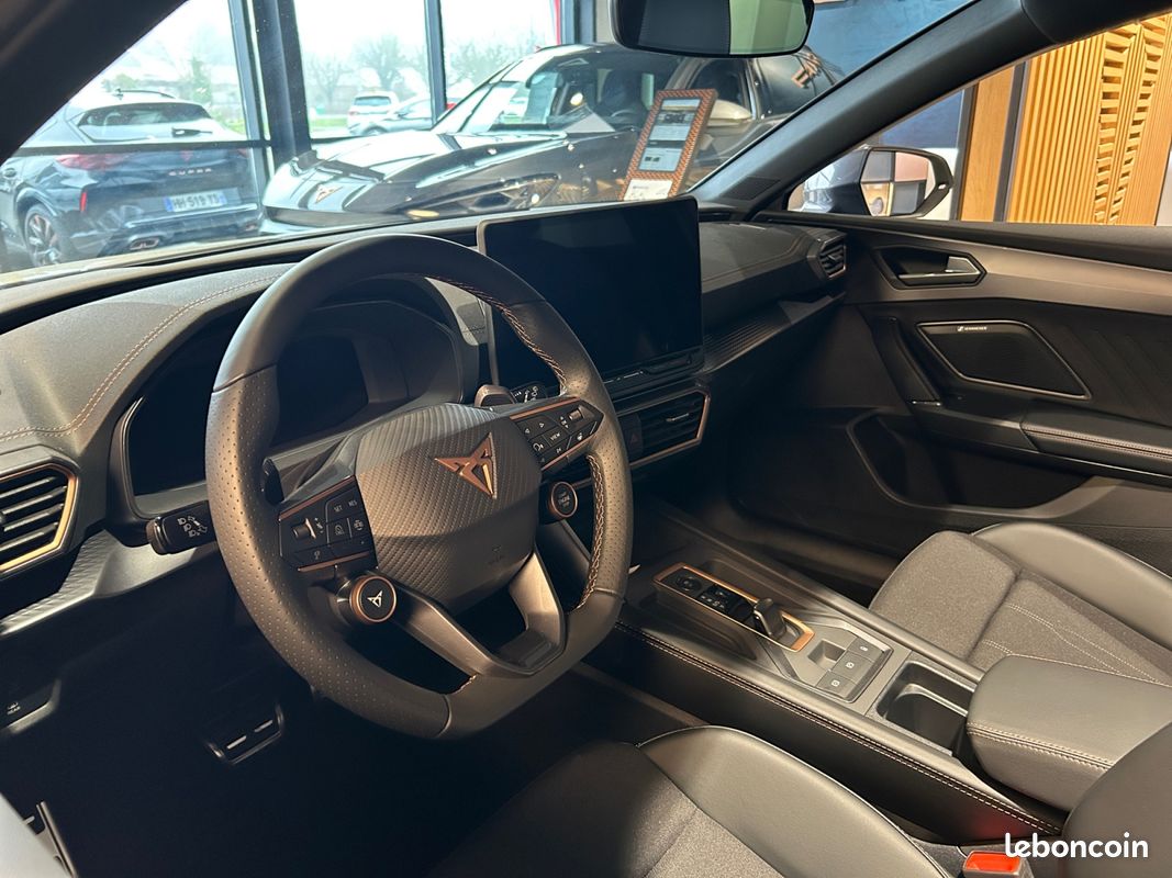 CUPRA Leon 1.5 eTSI Hybrid 150 ch DSG7 V (image 10)