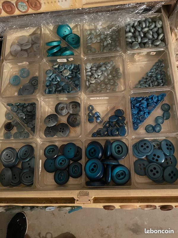 Ventes de boutons (image 3)