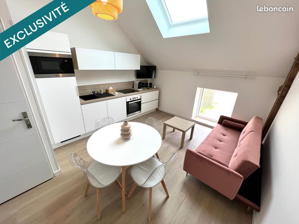 Studio 3 pièces 95 m²