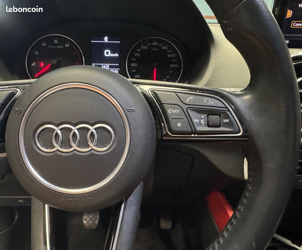 AUDI Q2 30 TFSI 116ch Business line (image 30)