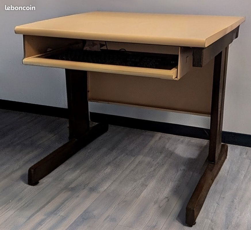 Bureau (image 4)