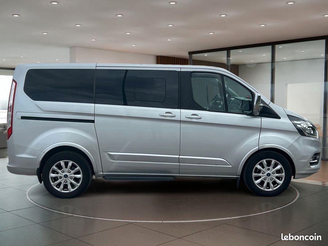 Ford tourneo custom combi 290 2.0 tdci 170 l1h1 bva start-stop - 8 places (image 18)
