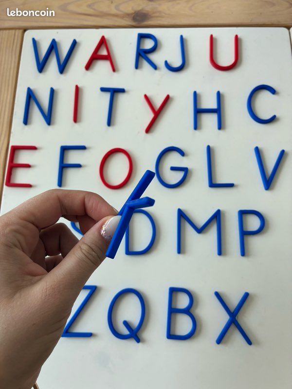 Alphabet mobile (image 2)