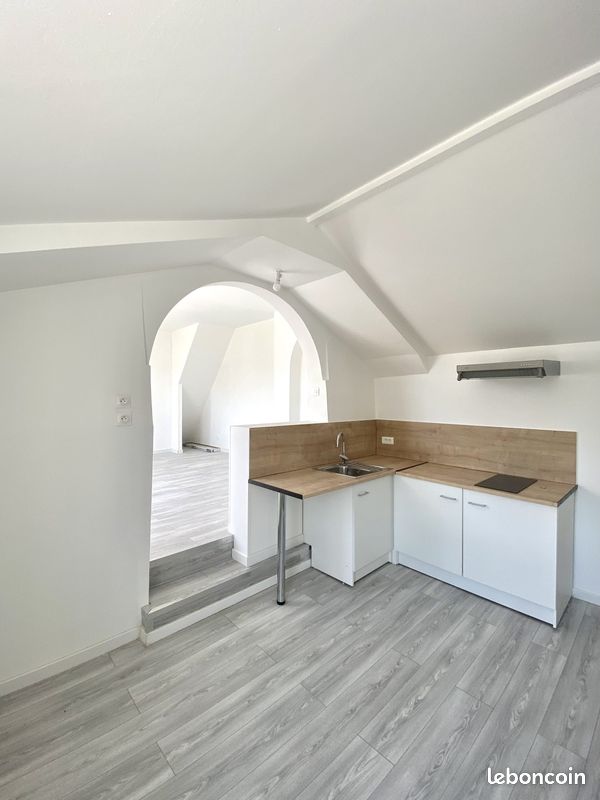 Appartement 3 pièces 61 m² · à Villeneuve-d'Ascq · 61 m² · 842 €/mois