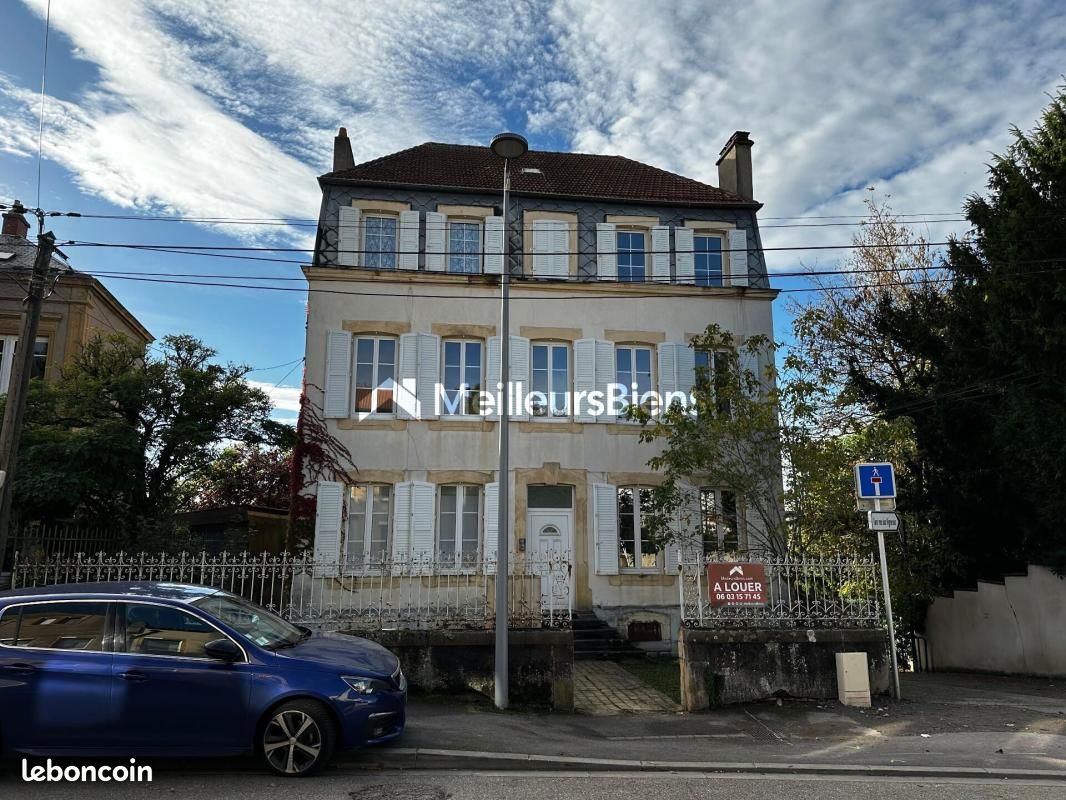 Appartement 4 pièces 80 m² · à Metz · 80 m² · 990 €