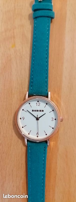 Montre Rodier mécanique neuve, jamais portée, avec sa boîte, 32mm de diamètre (image 1)
