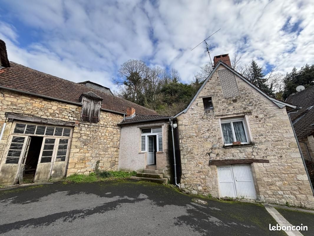 Maison 4 pièces 87 m² · à Ayen · 87 m² · 29 500 €