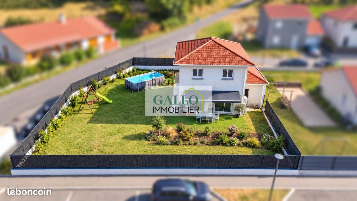 Maison 4 pièces 90 m² · à Artas · 90 m² · 310 000 €