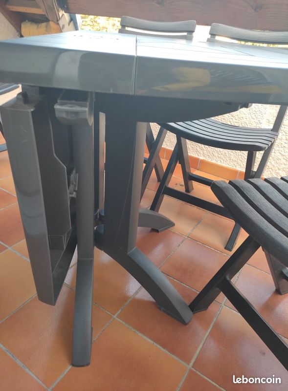 Ensemble SALON DE JARDIN 6 personnes TABLE ET CHAISES GROFILEX (image 8)