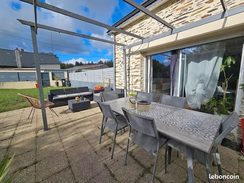 Maison 4 pièces 131 m² · à Angers · 131 m² · 999 €/mois