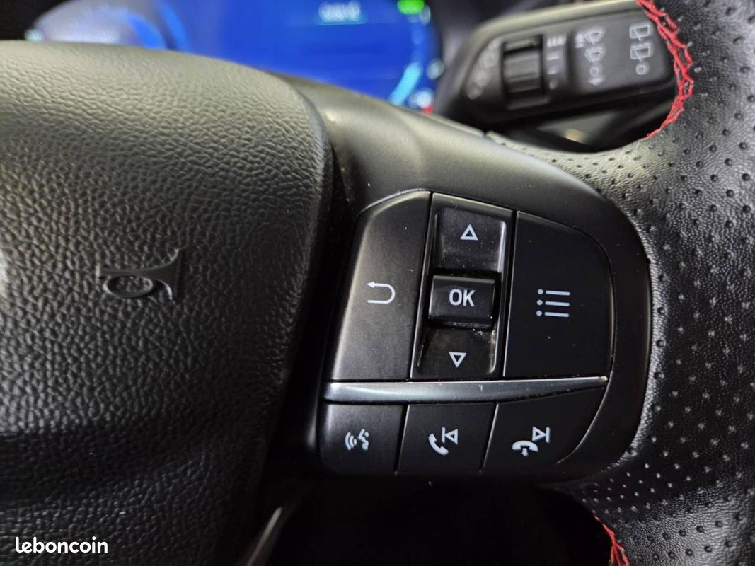 Ford Kuga 2.5 Duratec 225ch PHEV ST-Line X BVA (image 20)