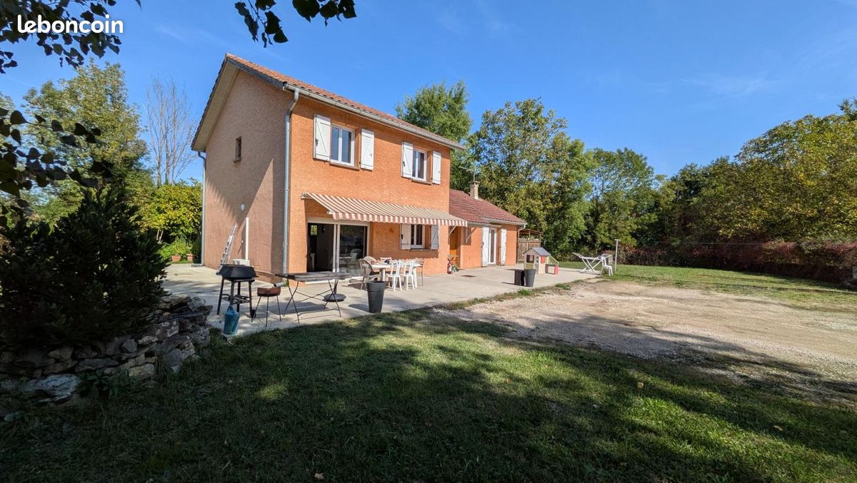 Maison 7 pièces 148 m² · à Montalieu-Vercieu · 148 m² · 293 000 €