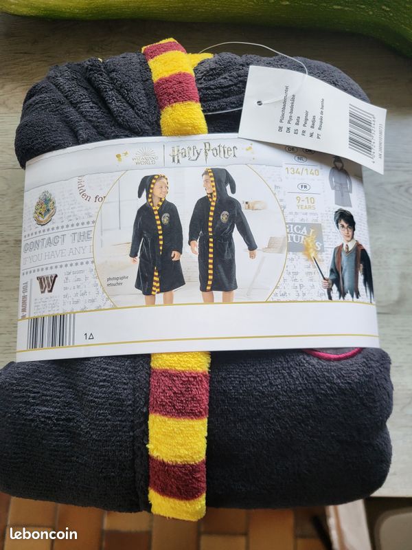 Peignoirs Harry Potter tailles 9-10 ans Vêtements