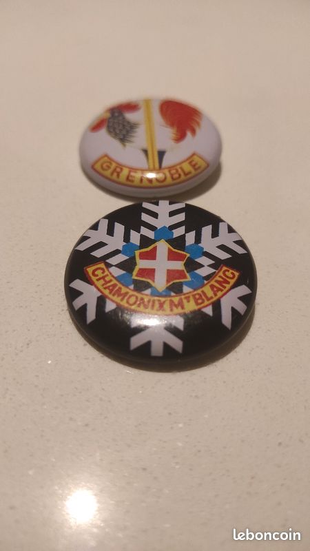 Broche Badge Vintage Chamonix Mont-Blanc - Rare, Pour Collectionneurs, Occasion