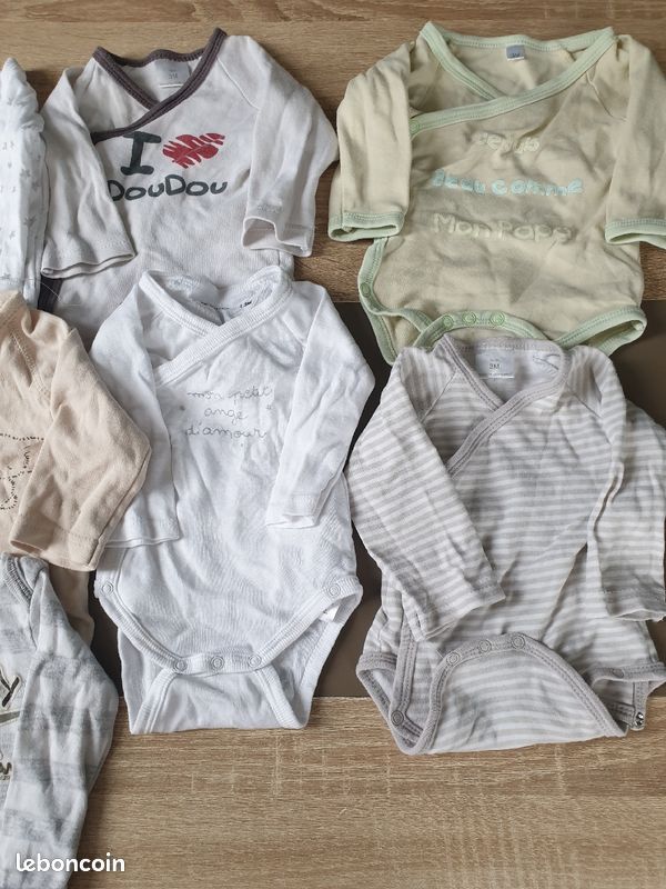 Lot de 40piece bebe garcon 3mois (image 4)