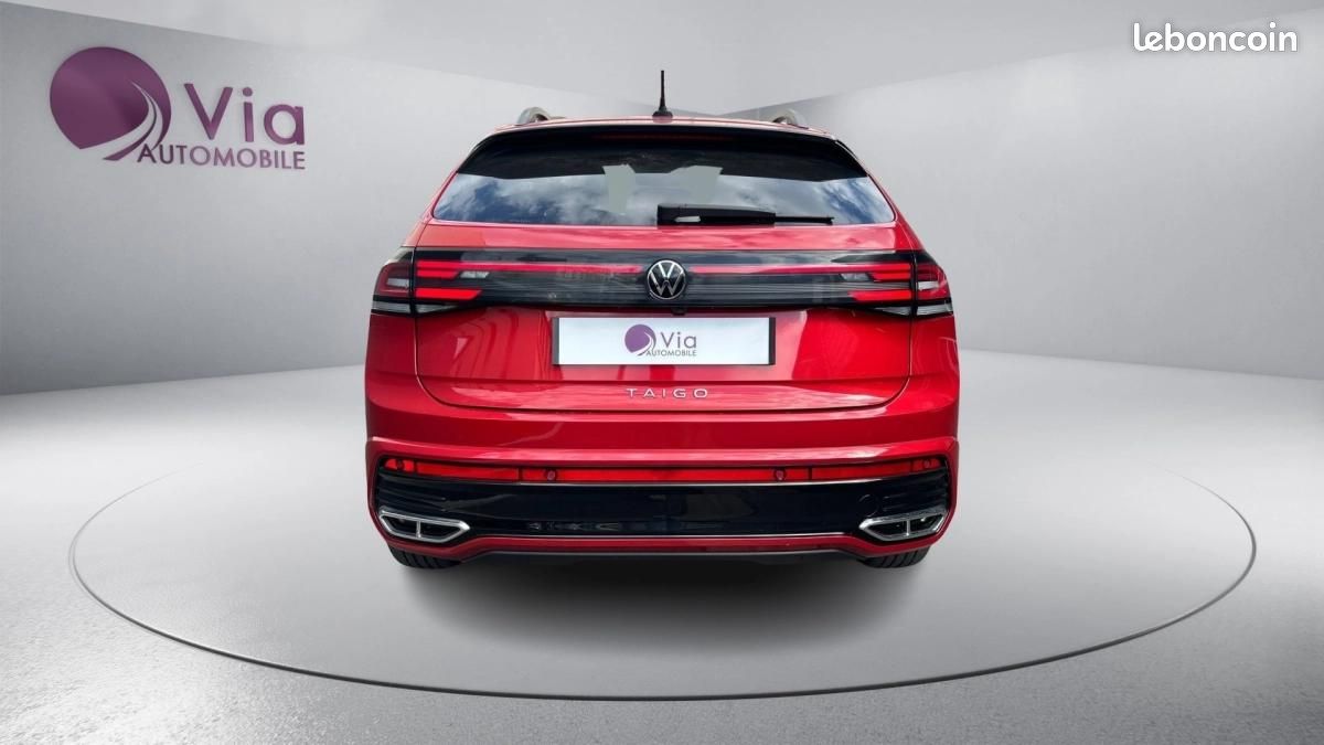 Volkswagen Taigo 1.0 TSI 110 DSG-7 R-Line / Digital Cockpit et caméra de recul (image 6)