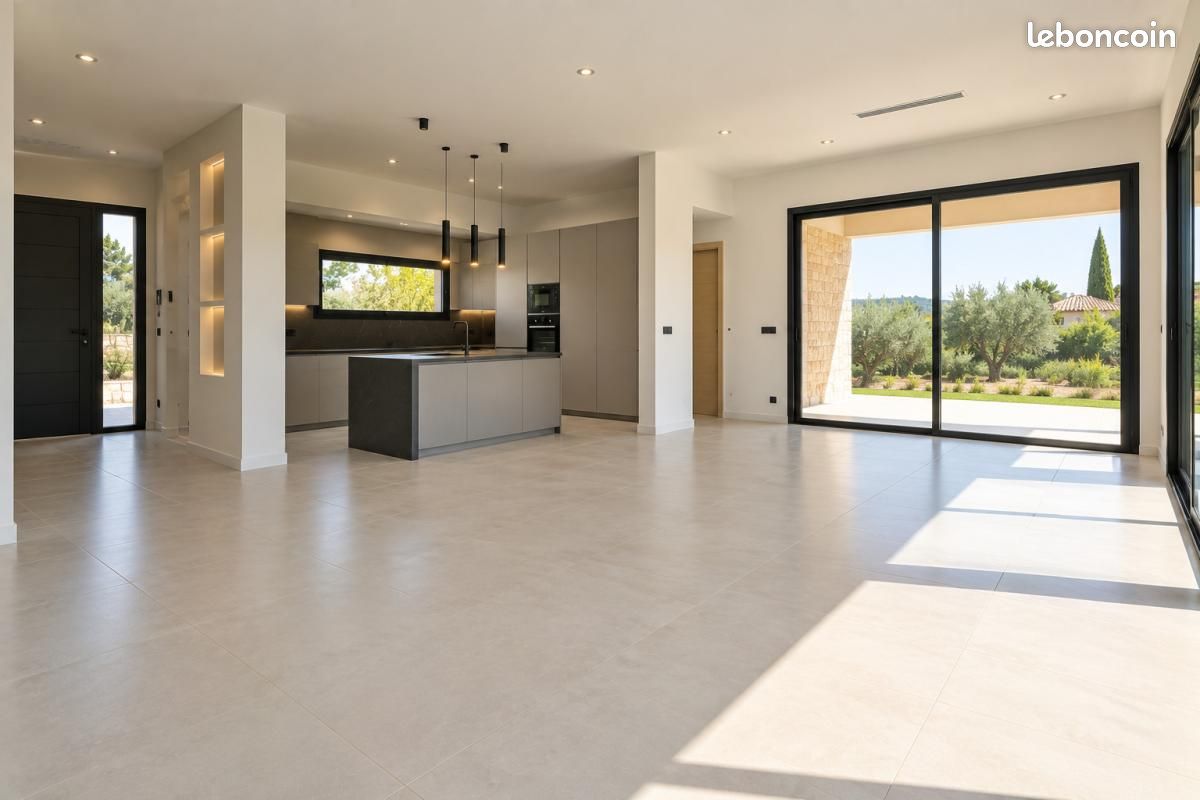 Maison 2 pièces 80 m² · à Saint-Chamas · 80 m² · 1 580 €/mois