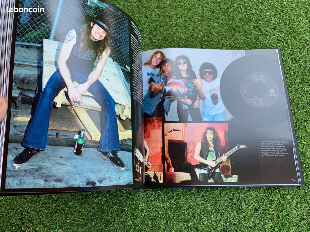 Livre relié Metallica - Back to the Front - 30e anniv Master of Puppets (image 3)