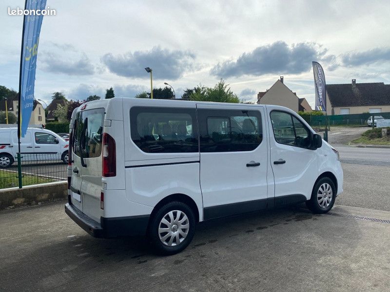 Renault TRAFIC III COMBI L1 1.6 DCI 125CH ENERGY LIFE 9 PLACES (image 2)