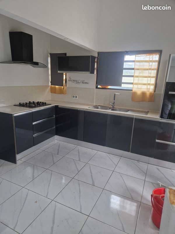 Maison 4 pièces 116 m² · à Matoury · 116 m² · 1 400 €/mois