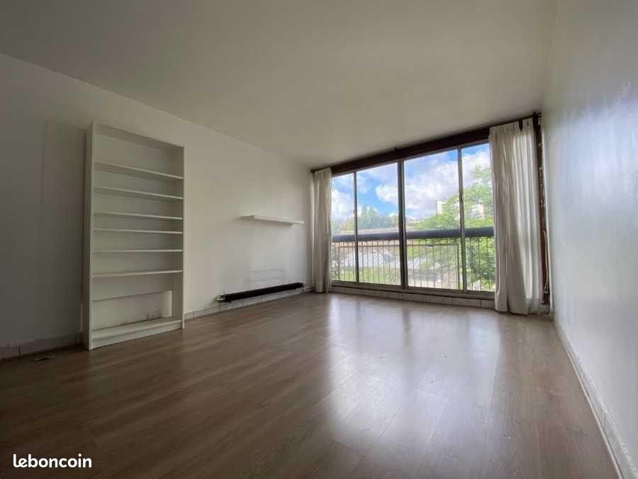 Appartement 2 pièces 50 m² · à Fontenay-sous-Bois · 50 m² · 950 €/mois