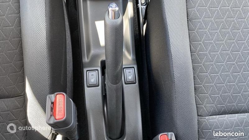 Suzuki Swift 1.2 Hybrid 83ch Privilège (image 18)