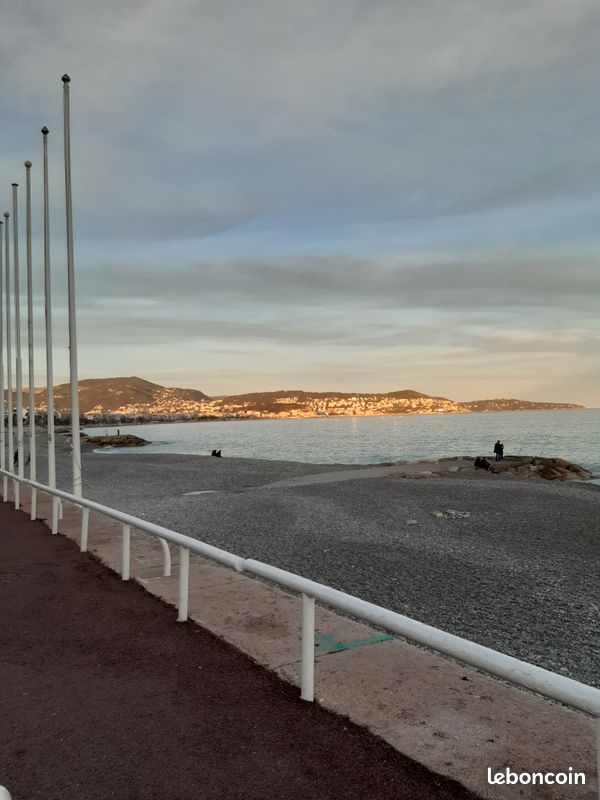 Appartement 3 pièces 54 m² · à Nice · 53,8 m² · 204 720 €