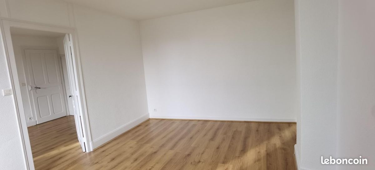 Appartement 3 pièces 75 m² · à Poligny · 75 m² · 708 €/mois