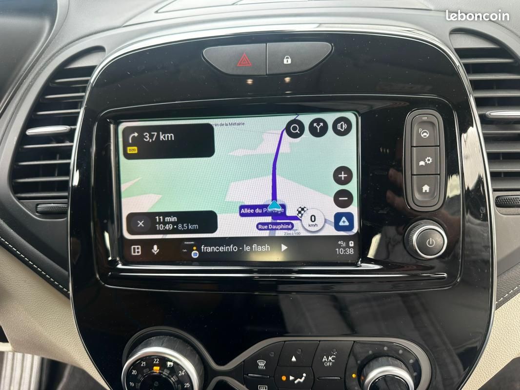 Renault Captur 2 II 1.3 TCE 155 FAP INITIALE PARIS EDC (image 8)